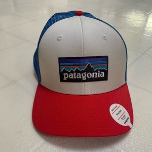 Patagonia P-6 Logo Trucker Hat